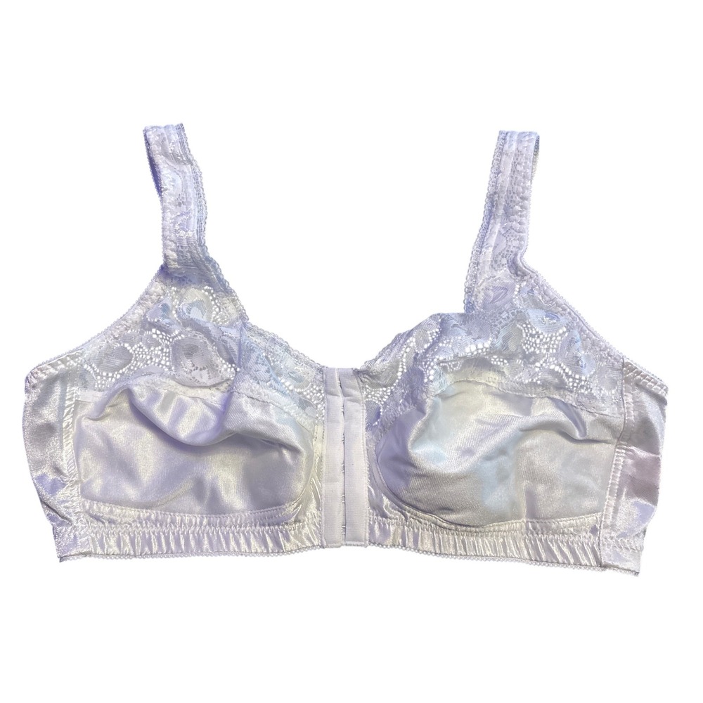 Vintage Lovable White Lace Front Closure Wireless Full Figure Bra 3492 40C